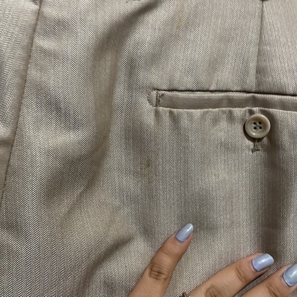 Tuxedo comes with pants and handkerchief - Picture 8 of 10